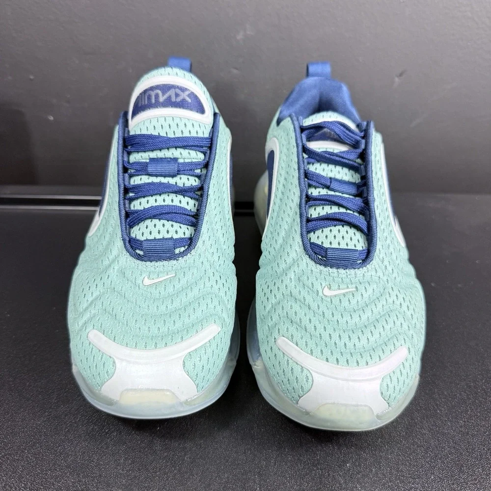 Nike Air Max 720 Youth Size 4.5 women's 6 Northern Lights Day Silver Navy blue